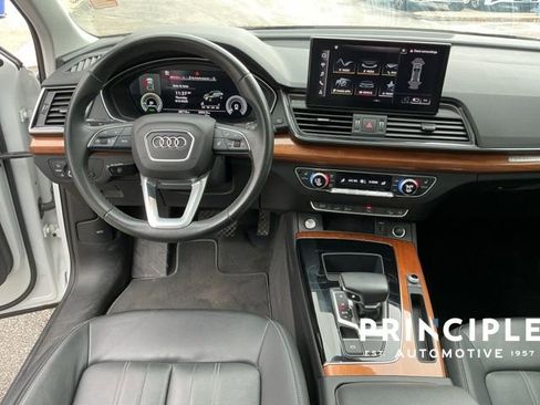 Used 2021 Audi Q5 e Premium w/ Convenience Package AWD/4WD image 14