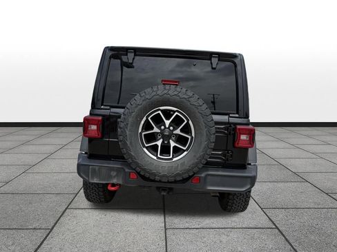 Used 2025 Jeep Wrangler Unlimited Rubicon image 8