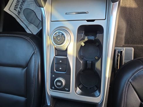 Used 2023 Ford Explorer XLT w/ Equipment Group 202A image 19