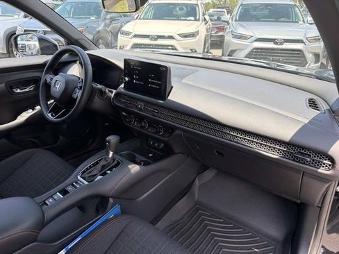 Used 2026 Honda HR-V Sport image 17