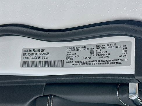 New 2025 Jeep Grand Cherokee Overland image 19