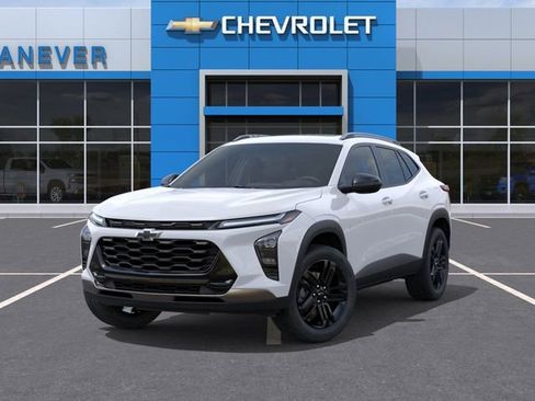 New 2026 Chevrolet Trax ACTIV w/ Sunroof Package FWD image 7