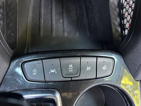 Used 2021 Chevrolet TrailBlazer RS w/ Sun and Liftgate Package FWD image 32