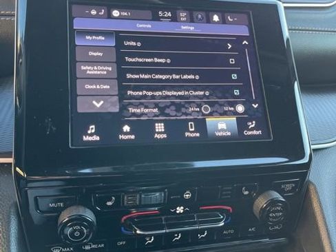 Used 2024 Jeep Grand Cherokee L Laredo image 44