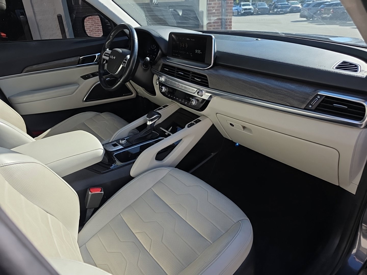 Used 2022 Kia Telluride SX w/ SX Prestige Package AWD/4WD image 41