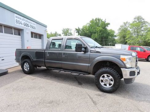 Used 2016 Ford F250 XL w/ XL Appearance Package AWD/4WD image 4