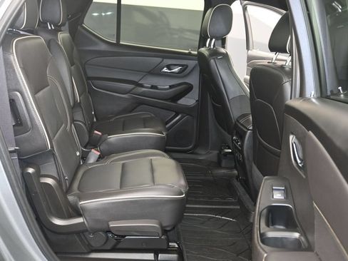 Used 2023 Chevrolet Traverse Premier w/ Redline Edition AWD/4WD image 12