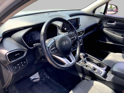 Used 2019 Hyundai Santa Fe SEL AWD/4WD image 17