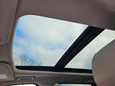 Used 2024 Ford Expedition Max Limited image 19