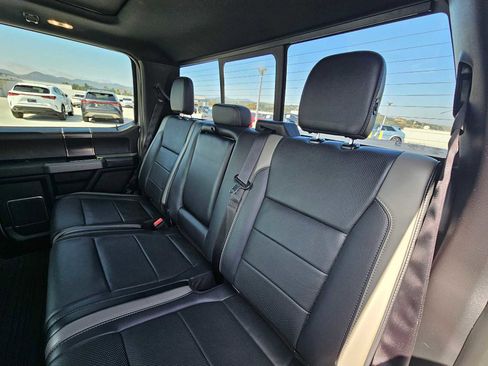 Used 2018 Ford F150 Raptor w/ Equipment Group 802A Luxury AWD/4WD image 17