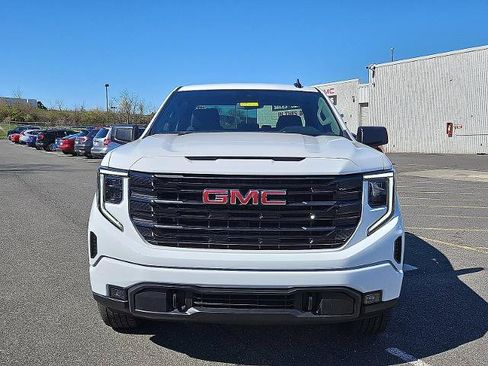 New 2026 GMC Sierra 1500 Elevation AWD/4WD image 2