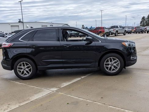 Used 2024 Ford Edge SEL w/ Convenience Package AWD/4WD image 2