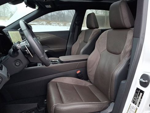 Used 2024 Lexus RX 350 AWD w/ Convenience Package image 14