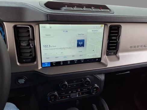 New 2026 Ford Bronco Outer Banks image 23