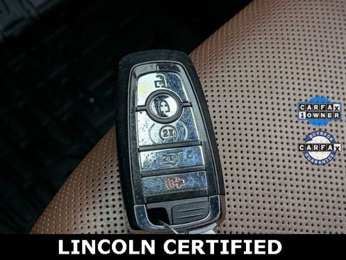 Certified 2022 Lincoln Nautilus Reserve w/ Equipment Group 201A image 38