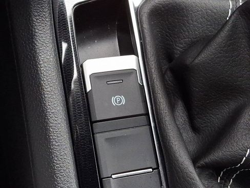 Certified 2025 Volkswagen Taos S image 23