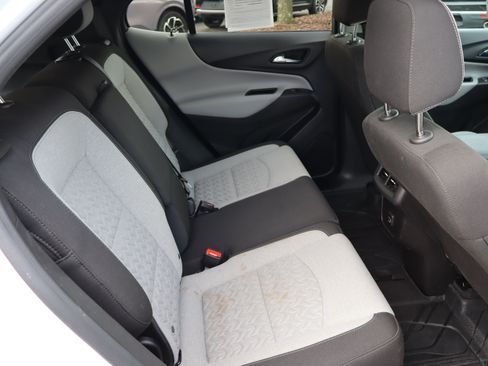 Used 2023 Chevrolet Equinox LS w/ LS Convenience Package FWD image 34