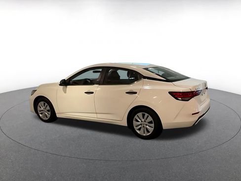 Used 2025 Nissan Sentra S FWD image 4