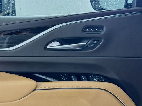 Used 2021 Cadillac Escalade Sport image 18