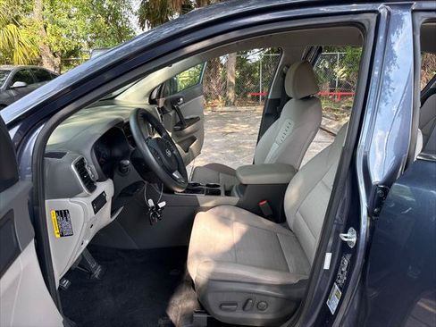 Used 2018 Kia Sportage LX w/ LX Popular Package FWD image 19