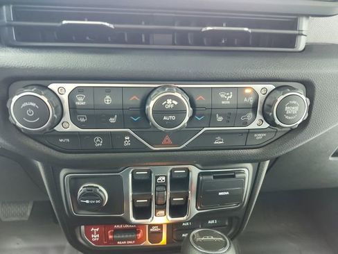 New 2026 Jeep Gladiator Willys image 16