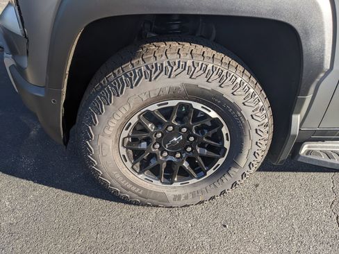 New 2026 Chevrolet Silverado EV Trail Boss w/ Premium Package image 11