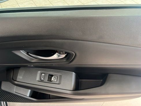 Used 2023 Honda Accord EX image 15