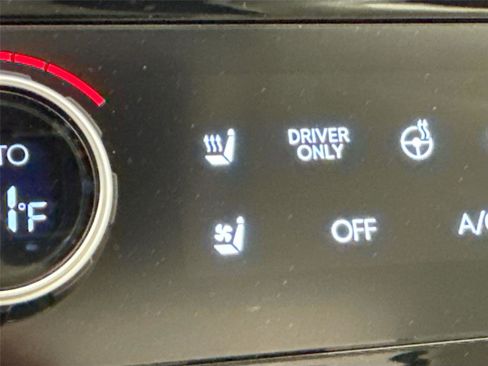 Used 2025 Hyundai Santa Fe Calligraphy AWD/4WD image 8