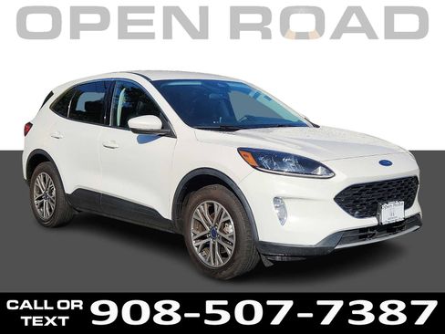 Used 2022 Ford Escape SEL w/ Technology Package AWD/4WD image 1