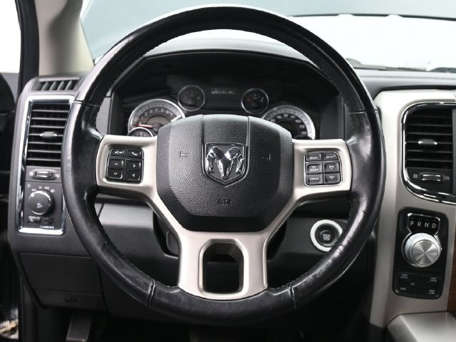Used 2017 RAM 1500 Laramie w/ Convenience Group AWD/4WD image 28