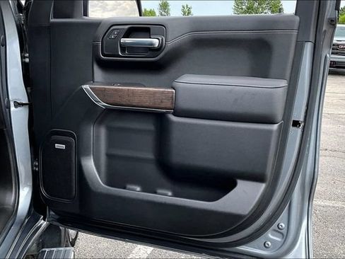 Used 2021 GMC Sierra 1500 Denali w/ Denali Ultimate Package AWD/4WD image 29