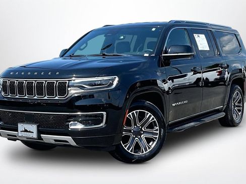 Used 2024 Jeep Wagoneer L Series II w/ Flexible Seating Group AWD/4WD image 3
