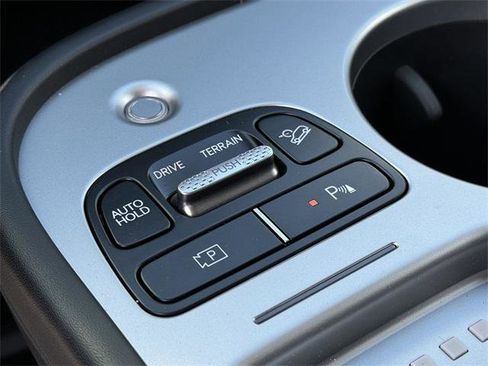 New 2026 Hyundai Ioniq 9 Calligraphy image 32