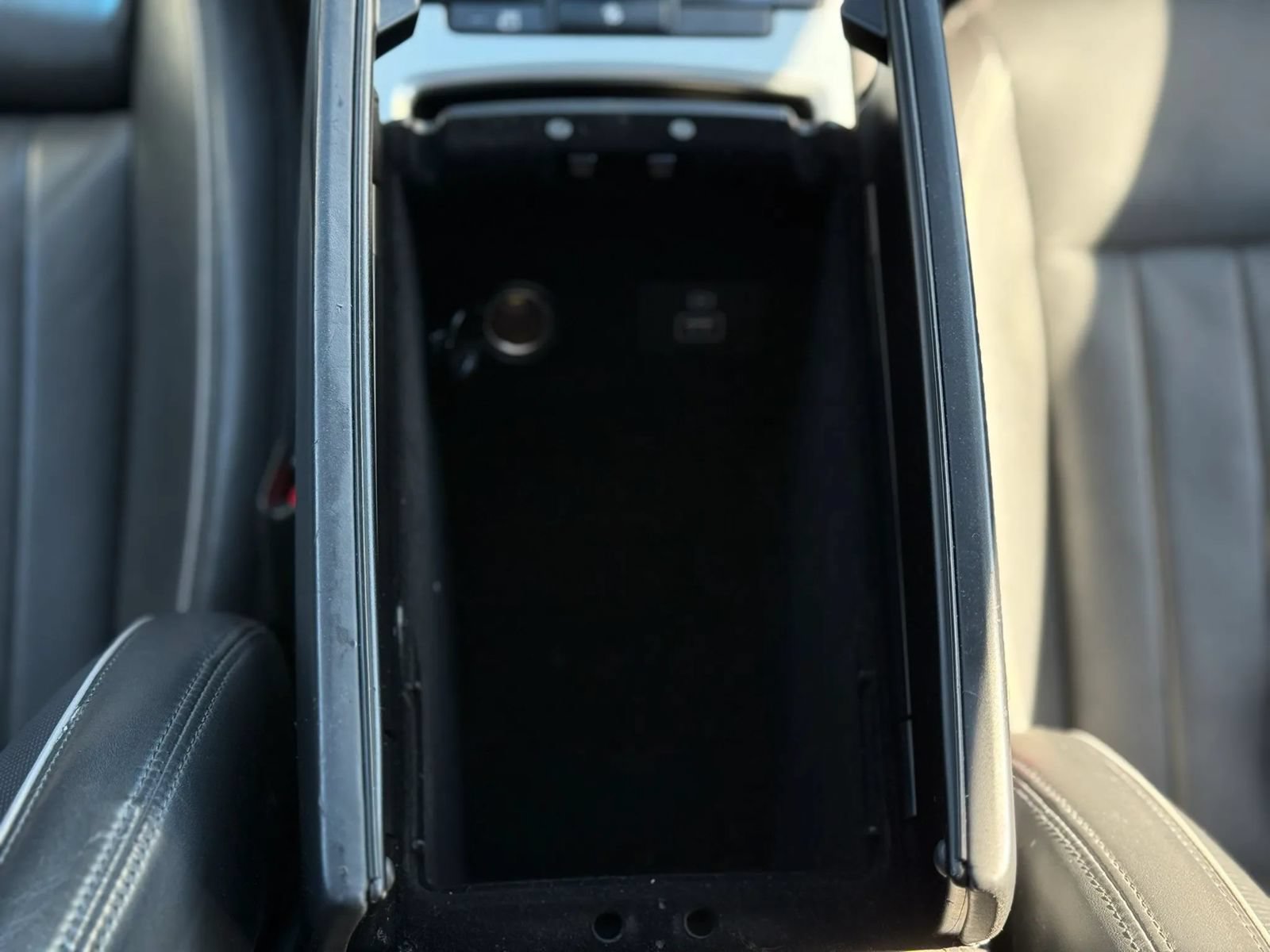 Used 2018 Genesis G80 3.8 w/ Option Group 03 AWD/4WD image 27