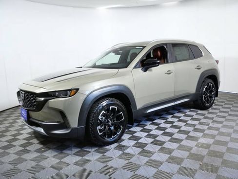 Used 2025 MAZDA CX-50 Meridian Edition AWD/4WD image 5