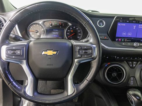 Used 2020 Chevrolet Blazer LT image 31
