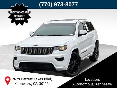 Used 2019 Jeep Grand Cherokee Altitude image 1