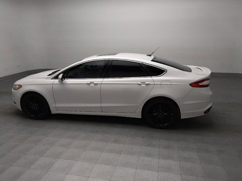 Used 2014 Ford Fusion Titanium image 3
