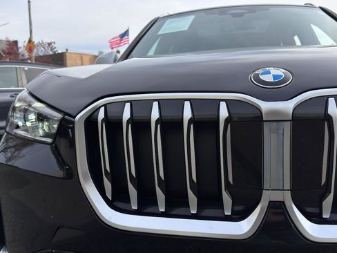 Used 2024 BMW X1 xDrive28i w/ Convenience Package image 10