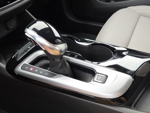 New 2026 Buick Envista Avenir FWD image 23