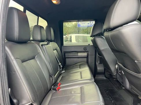Used 2011 Ford F350 Lariat w/ Lariat Interior Pkg image 21