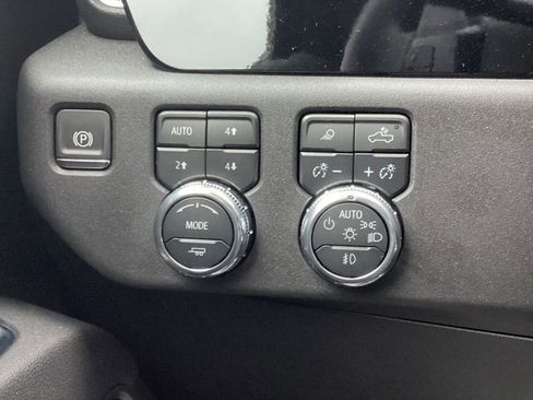 New 2025 GMC Sierra 1500 SLT w/ SLT Premium Plus Package image 19