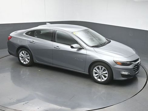 Used 2023 Chevrolet Malibu LT FWD image 40