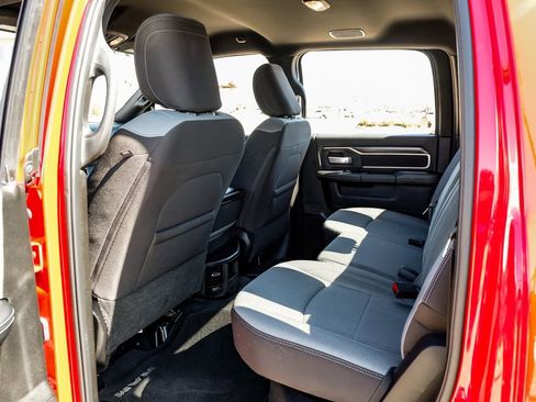 Used 2024 RAM 2500 Big Horn w/ Bed Utility Group image 36