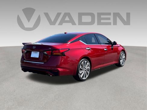 Used 2023 Nissan Altima 2.5 SL FWD image 25
