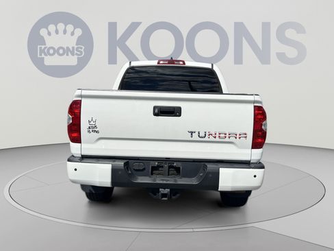 Used 2020 Toyota Tundra Limited w/ Limited Premium Package AWD/4WD image 5