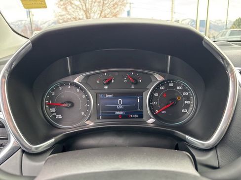 Used 2024 Chevrolet Equinox LT image 18