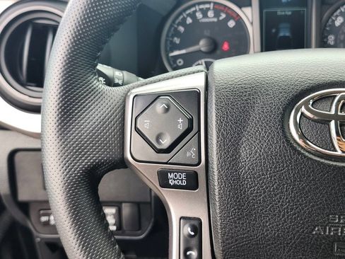 Used 2021 Toyota Tacoma SR5 w/ Trail Edition AWD/4WD image 26