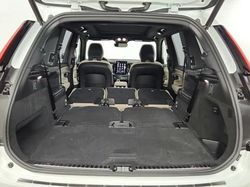 Certified 2026 Volvo XC90 B6 Plus w/ Protection Package Premier AWD/4WD image 43