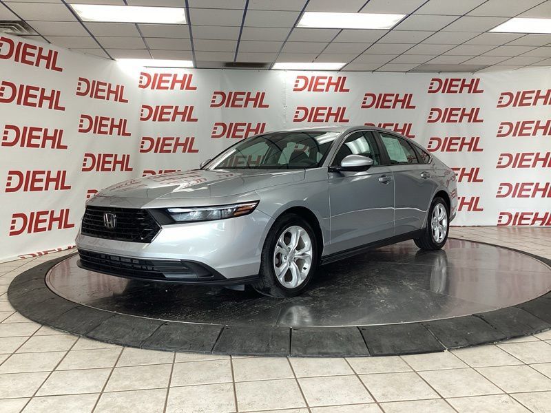 Used 2024 Honda Accord LX image 3